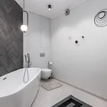 Terrific First-class In Town Center Apartment