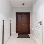 Terrific First-class In Town Center *