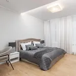 Apartment Terrific First-class In Town Center Riga